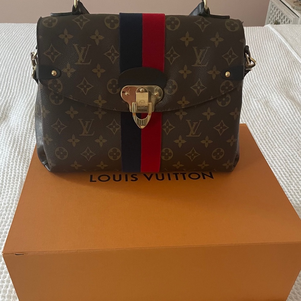 SALE- Louis Vuitton Georges MM